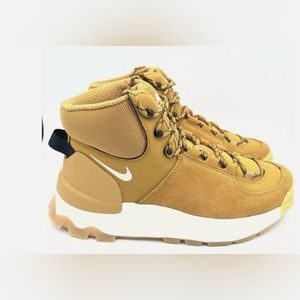 Nike City Classic Boot Wheat/Sail-Black DQ5601-710 US Women's 7.5